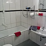 Zum Zauberkabinett Otel Bad Heilbrunn