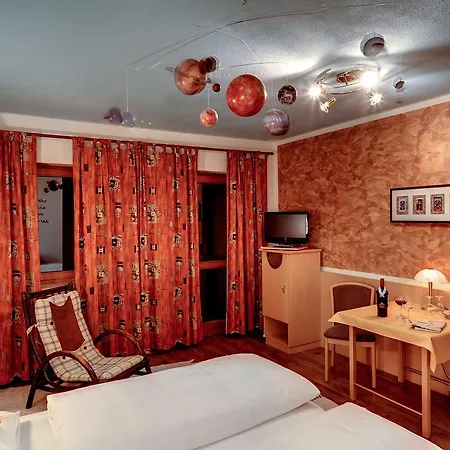 Zum Zauberkabinett Hotel 3*